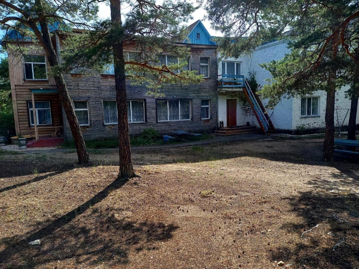 Гостевой Пансионат "Советский Союз" У Ербола Shchūchīnsk Buitenkant foto